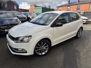 Volkswagen Polo 1.2 POLO SE Design TSI 5dr