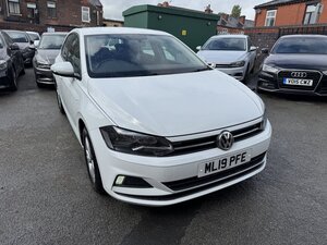 Volkswagen Polo 1.0 POLO SE EVO 5dr