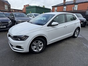 Volkswagen Polo 1.0 POLO SE EVO 5dr