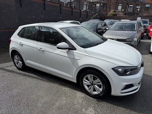 Volkswagen Polo 1.0 POLO SE EVO 5dr