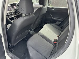 Volkswagen Polo 1.0 POLO SE EVO 5dr