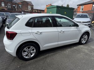 Volkswagen Polo 1.0 POLO SE EVO 5dr