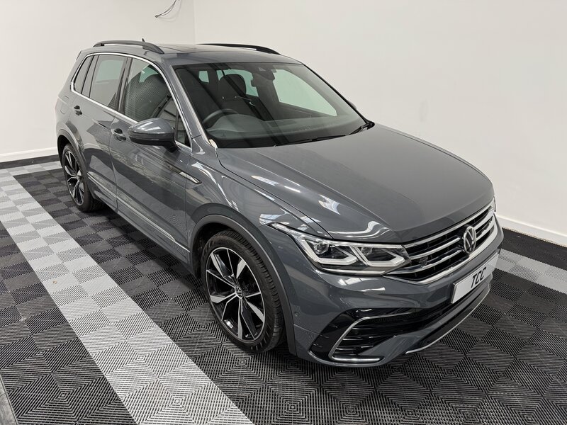Volkswagen Tiguan 1.5 Tiguan R-line TSI Semi-auto 5dr