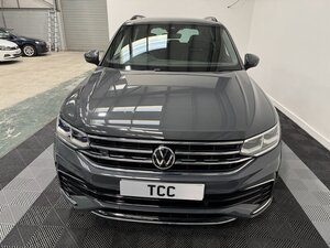 Volkswagen Tiguan 1.5 Tiguan R-line TSI Semi-auto 5dr