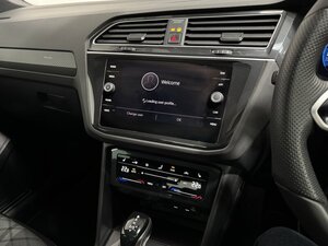 Volkswagen Tiguan 1.5 Tiguan R-line TSI Semi-auto 5dr