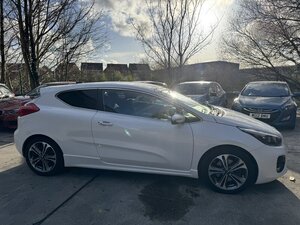 Kia ProCeed 1.6 Proceed Gt-line ISG CRDI 3dr