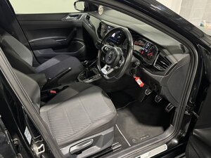 Volkswagen Polo 1.0 POLO R-line TSI 5dr