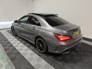 Mercedes-Benz CLA 2.1 CLA 220 AMG LINE Night Edition+ D AUTO 4dr