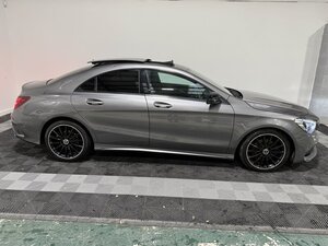 Mercedes-Benz CLA 2.1 CLA 220 AMG LINE Night Edition+ D AUTO 4dr