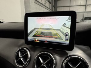 Mercedes-Benz CLA 2.1 CLA 220 AMG LINE Night Edition+ D AUTO 4dr