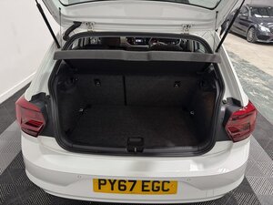 Volkswagen Polo 1.0 POLO SE TSI 5dr