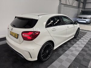 Mercedes-Benz A-Class 1.5 A 180 D AMG LINE Premium AUTO 5dr
