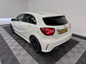 Mercedes-Benz A-Class 1.5 A 180 D AMG LINE Premium AUTO 5dr