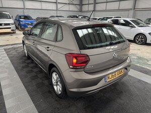 Volkswagen Polo 1.0 POLO SE TSI 5dr