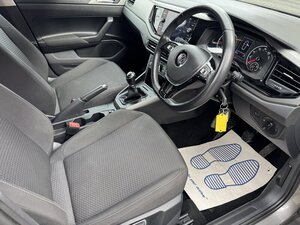 Volkswagen Polo 1.0 POLO SE TSI 5dr