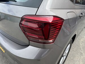 Volkswagen Polo 1.0 POLO SE TSI 5dr