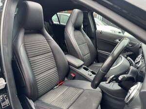 Mercedes-Benz A-Class 2.1 A 200 D AMG LINE Premium+ AUTO 5dr