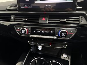 Audi A4 2.0 A4 Black Edition 35 TDI Semi-auto 4dr