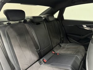 Audi A4 2.0 A4 Black Edition 35 TDI Semi-auto 4dr