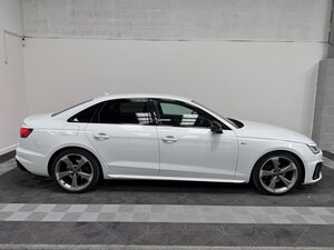 Audi A4 2.0 A4 Black Edition 35 TDI Semi-auto 4dr