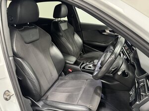 Audi A4 2.0 A4 Black Edition 35 TDI Semi-auto 4dr