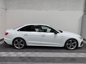 Audi A4 2.0 A4 Black Edition 35 TDI Semi-auto 4dr