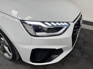 Audi A4 2.0 A4 Black Edition 35 TDI Semi-auto 4dr