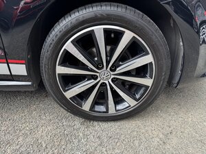 Volkswagen Polo 1.0 POLO Beats 5dr