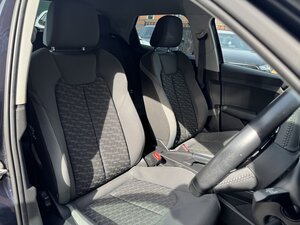 Audi A1 1.0 A1 Sportback 30 TFSI Sport Auto 5dr