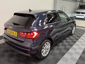 Audi A1 1.0 A1 Sportback 30 TFSI Sport AUTO 5dr