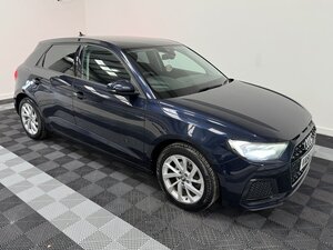 Audi A1 1.0 A1 Sportback 30 TFSI Sport AUTO 5dr