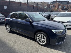 Audi A1 1.0 A1 Sportback 30 TFSI Sport Auto 5dr