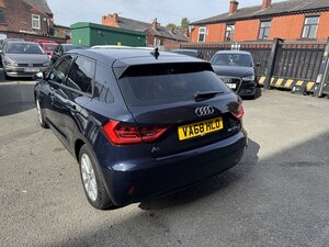 Audi A1 1.0 A1 Sportback 30 TFSI Sport Auto 5dr