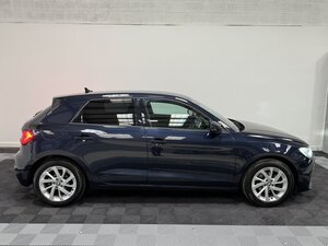 Audi A1 1.0 A1 Sportback 30 TFSI Sport AUTO 5dr