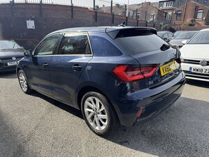 Audi A1 1.0 A1 Sportback 30 TFSI Sport Auto 5dr