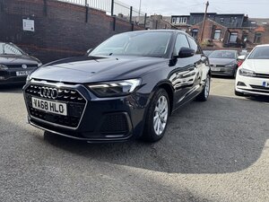 Audi A1 1.0 A1 Sportback 30 TFSI Sport Auto 5dr