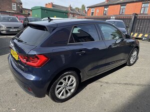 Audi A1 1.0 A1 Sportback 30 TFSI Sport Auto 5dr