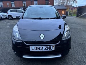 Renault Clio 1.1 CLIO Dynamique Tomtom 16V 5dr