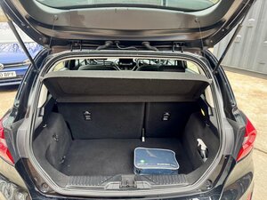 Ford Fiesta 1.5 Fiesta Zetec Tdci 5dr