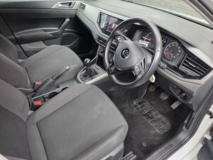 Volkswagen Polo 1.0 POLO Match EVO 5dr