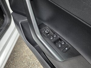 Volkswagen Polo 1.0 POLO Match EVO 5dr