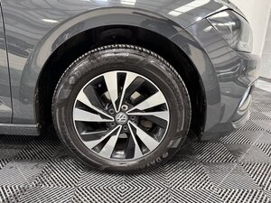 Volkswagen Polo 1.0 POLO SE TSI 5dr