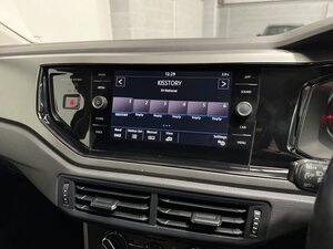 Volkswagen Polo 1.0 POLO SE TSI 5dr