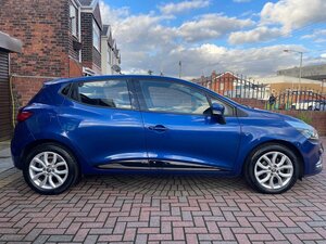 Renault CLIO 0.9 Dynamique Nav Tce 5dr