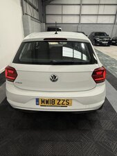 Volkswagen Polo 1.0 POLO SE TSI 5dr