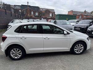Volkswagen Polo 1.0 POLO SE TSI 5dr