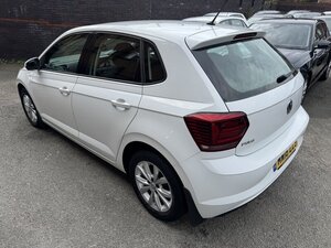 Volkswagen Polo 1.0 POLO SE TSI 5dr