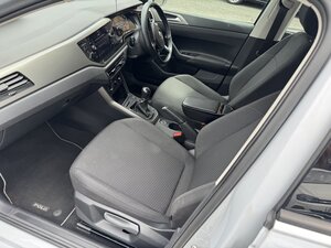 Volkswagen Polo 1.0 POLO SE TSI 5dr