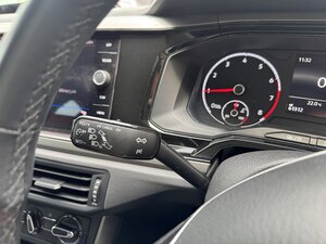 Volkswagen Polo 1.0 POLO SE TSI 5dr