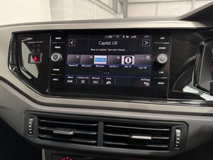 Volkswagen Polo 1.0 POLO SE 5dr